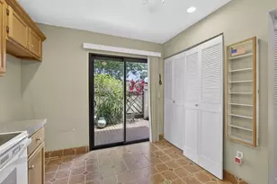 67 Macadamia Ct, Royal Palm Beach, FL 33411 - Photo 5