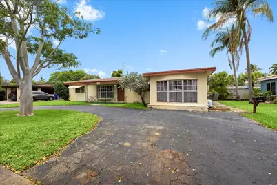 1329 SW 1st Terrace, Pompano Beach, FL 33060 - Photo 3
