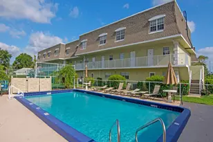 1901 Indian River Blvd, Vero Beach, FL 32960 - Photo 25