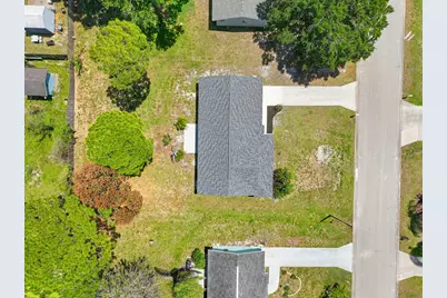 1343 SE Vestridge Lane, Port Saint Lucie, FL 34952 - Photo 35