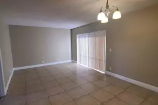 1517 Lake Crystal Dr, West Palm Beach, FL 33411 - Photo 5