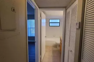 1517 Lake Crystal Dr, West Palm Beach, FL 33411 - Photo 17