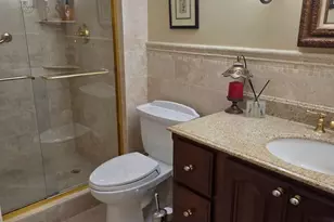 4027 Lyndhurst, Deerfield Beach, FL 33442 - Photo 7