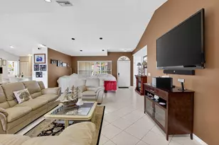 5665 Aspen Ridge Cir, Delray Beach, FL 33484 - Photo 5