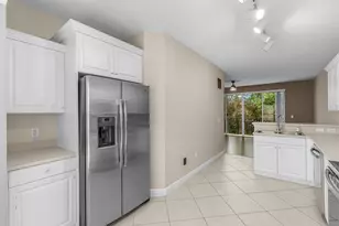 1620 42nd Square, Vero Beach, FL 32960 - Photo 11