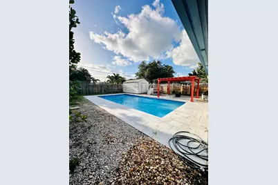 1118 N E Street, Lake Worth Beach, FL 33460 - Photo 9