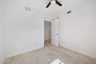 15051 Royal Oaks Ln, North Miami, FL 33181 - Photo 15