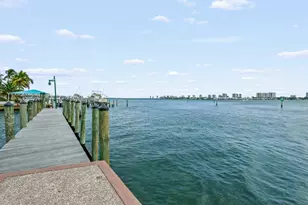 2640 Lake Shore Dr, Riviera Beach, FL 33404 - Photo 35