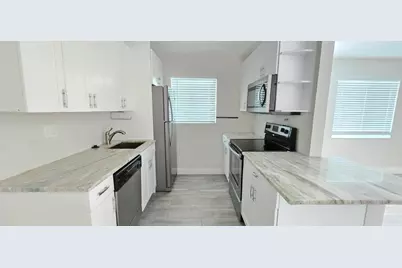 115 SW 1st Avenue #7, Boynton Beach, FL 33435 - Photo 1