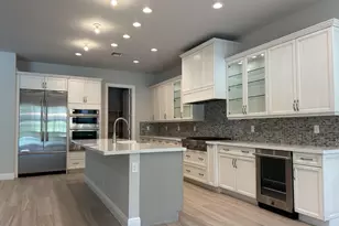 9268 Crestview Cir, Palm Beach Gardens, FL 33412 - Photo 7