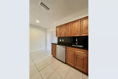 11420 NW 35th Street, Sunrise, FL 33323 - Photo 7