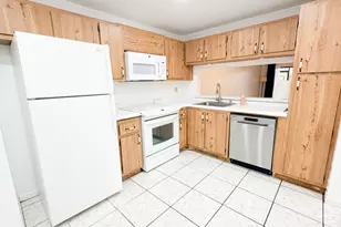 6475 W Oakland Park Blvd, Lauderhill, FL 33313 - Photo 5