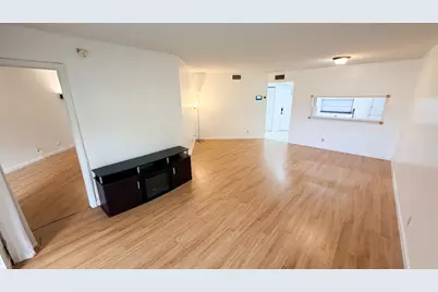 6475 W Oakland Park Boulevard, Lauderhill, FL 33313 - Photo 3
