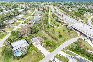 1226 SE Coral Reef St, Port Saint Lucie, FL 34983 - Photo 57