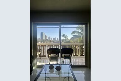 410 SE 2nd Street #323, Hallandale Beach, FL 33009 - Photo 7