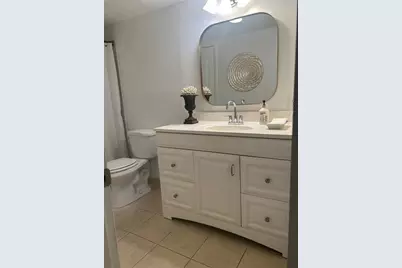 410 SE 2nd Street #323, Hallandale Beach, FL 33009 - Photo 3