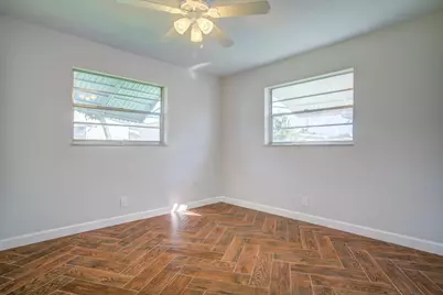 813 SW 5th Court, Boynton Beach, FL 33426 - Photo 15