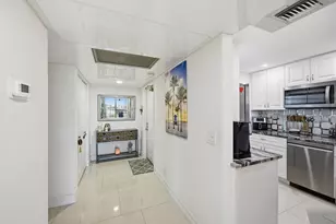 4015 W Palm Aire Dr, Pompano Beach, FL 33069 - Photo 5
