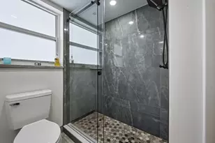 4015 W Palm Aire Dr, Pompano Beach, FL 33069 - Photo 23