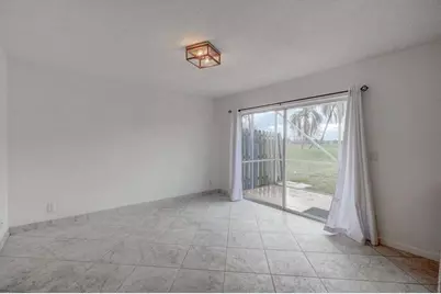 10758 Lake Jasmine Drive, Boca Raton, FL 33498 - Photo 11