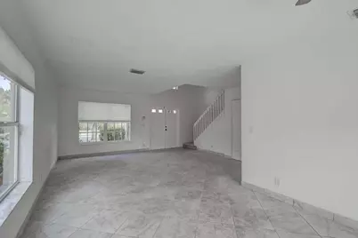 10758 Lake Jasmine Drive, Boca Raton, FL 33498 - Photo 9