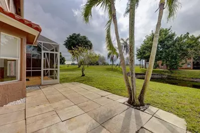 10758 Lake Jasmine Drive, Boca Raton, FL 33498 - Photo 29