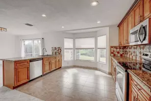 10758 Lake Jasmine Dr, Boca Raton, FL 33498 - Photo 3