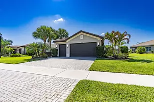 11402 SW Half Moon Lake Ln, Port Saint Lucie, FL 34987 - Photo 3