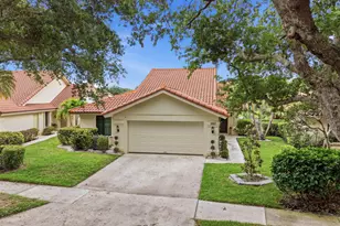 2860 Cuyahoga Ln, West Palm Beach, FL 33409 - Photo 21