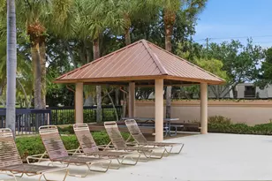 2860 Cuyahoga Ln, West Palm Beach, FL 33409 - Photo 63