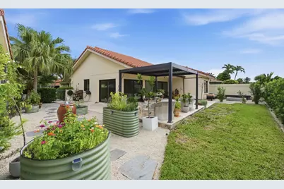 2860 Cuyahoga Lane, West Palm Beach, FL 33409 - Photo 17
