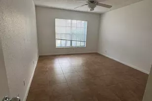 6113 Greenspointe Dr, Boynton Beach, FL 33437 - Photo 9