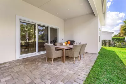9256 Crestview Circle, Palm Beach Gardens, FL 33412 - Photo 27