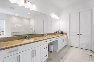 9256 Crestview Cir, Palm Beach Gardens, FL 33412 - Photo 19