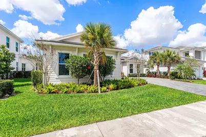 9256 Crestview Circle, Palm Beach Gardens, FL 33412 - Photo 3