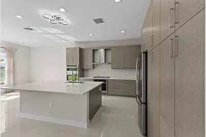 10033 Stockrun Drive, Palm Beach Gardens, FL 33412 - Photo 15