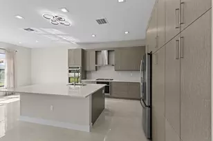 10033 Stockrun Dr, Palm Beach Gardens, FL 33412 - Photo 15