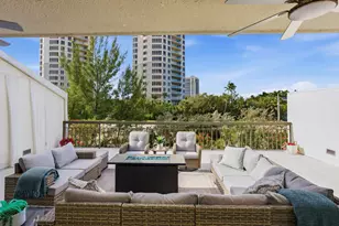 3972 N Ocean Dr, Singer Island, FL 33404 - Photo 17