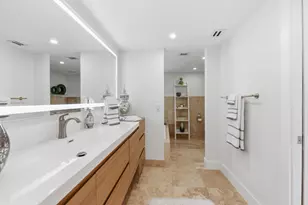 3972 N Ocean Dr, Singer Island, FL 33404 - Photo 31