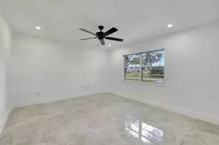 1124 SE Ladner St, Port Saint Lucie, FL 34983 - Photo 27