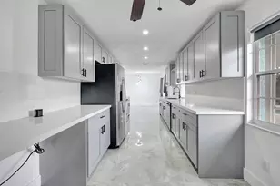 1124 SE Ladner St, Port Saint Lucie, FL 34983 - Photo 13