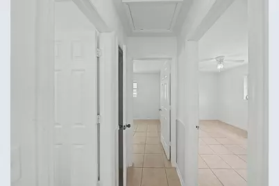 301 SE 21st Avenue, Boynton Beach, FL 33435 - Photo 11