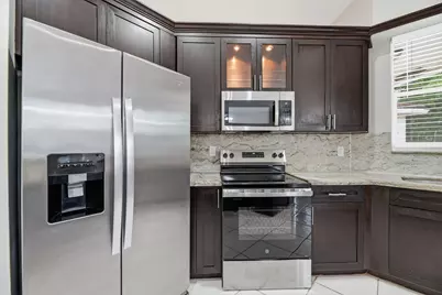 10316 NW 53rd Court, Coral Springs, FL 33076 - Photo 11