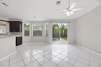 10316 NW 53rd Court, Coral Springs, FL 33076 - Photo 9