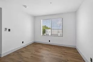 2032 N Dixie Hwy, West Palm Beach, FL 33407 - Photo 11