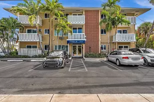 3220 Bayview Dr, Fort Lauderdale, FL 33306 - Photo 17