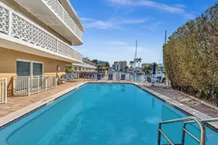 3220 Bayview Dr, Fort Lauderdale, FL 33306 - Photo 15