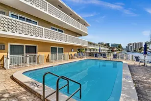 3220 Bayview Dr, Fort Lauderdale, FL 33306 - Photo 15