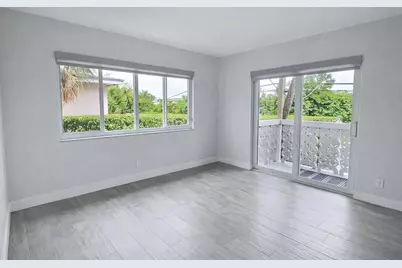 3220 Bayview Drive #211, Fort Lauderdale, FL 33306 - Photo 11