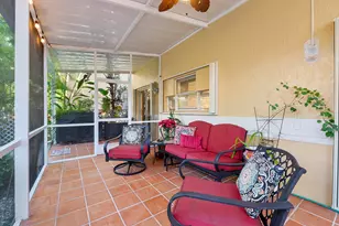 11377 Lakeview Dr, Coral Springs, FL 33071 - Photo 17